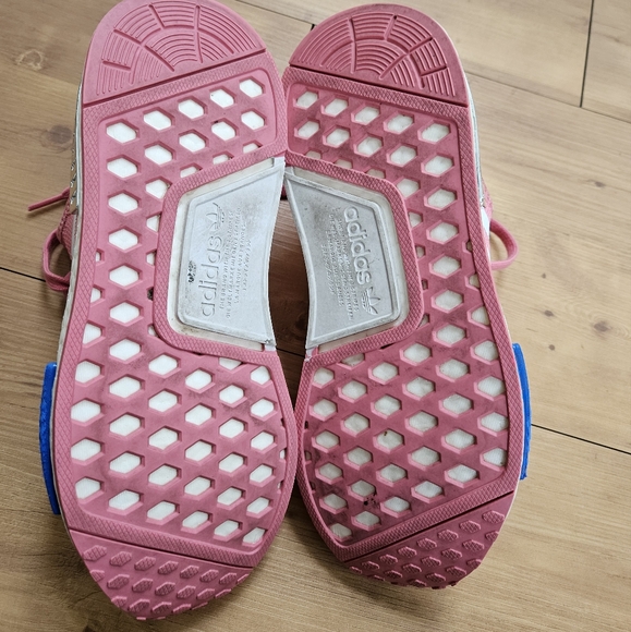 Adidas Women's NMD_ R1 size 8 - Picture 7 of 9